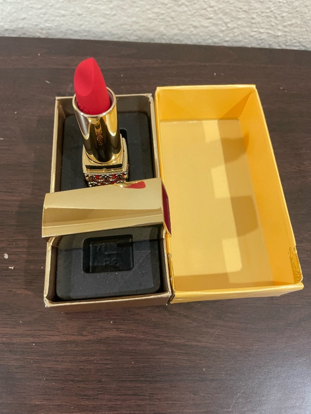 The Whoo Gongjinhyang Mi Velvet Lip Rouge 3.5g. No.24 Red Orange